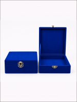 Box Tempat Plakat Bludru Biru